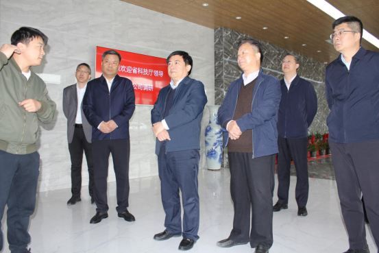 河南省科技厅党组成员、常务副厅长刘英锋一行莅临公司调研